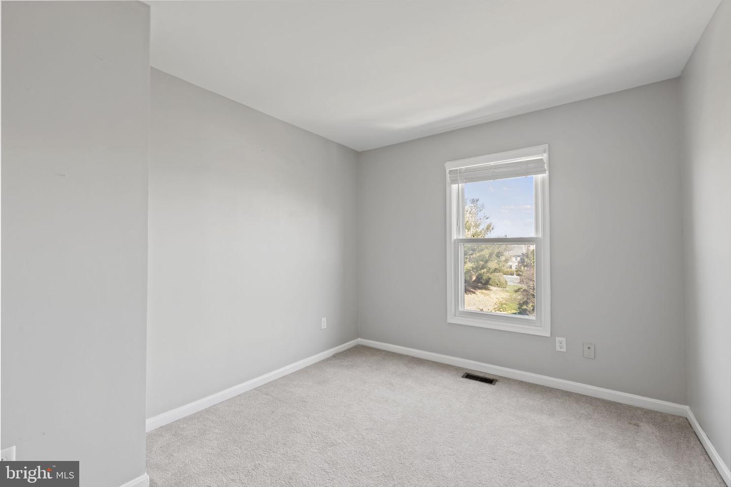 10747 Brice Ct Property Photo 14