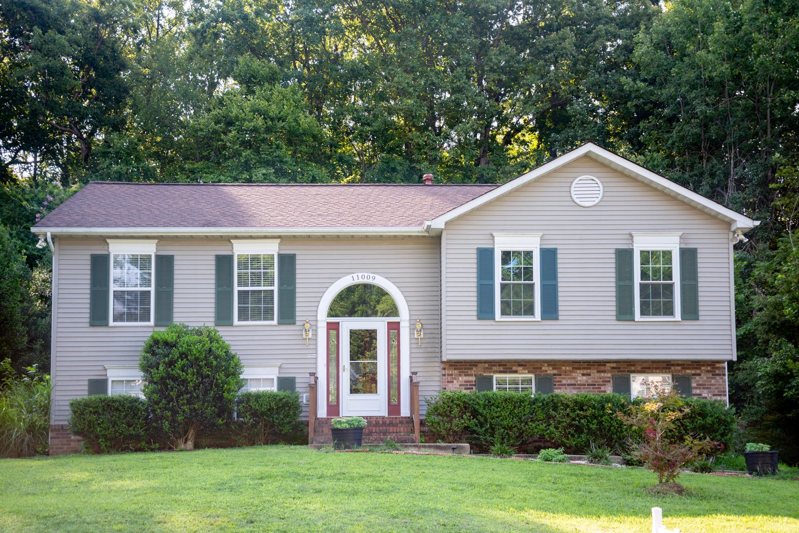 11009 Ascot Cir Property Photo 1