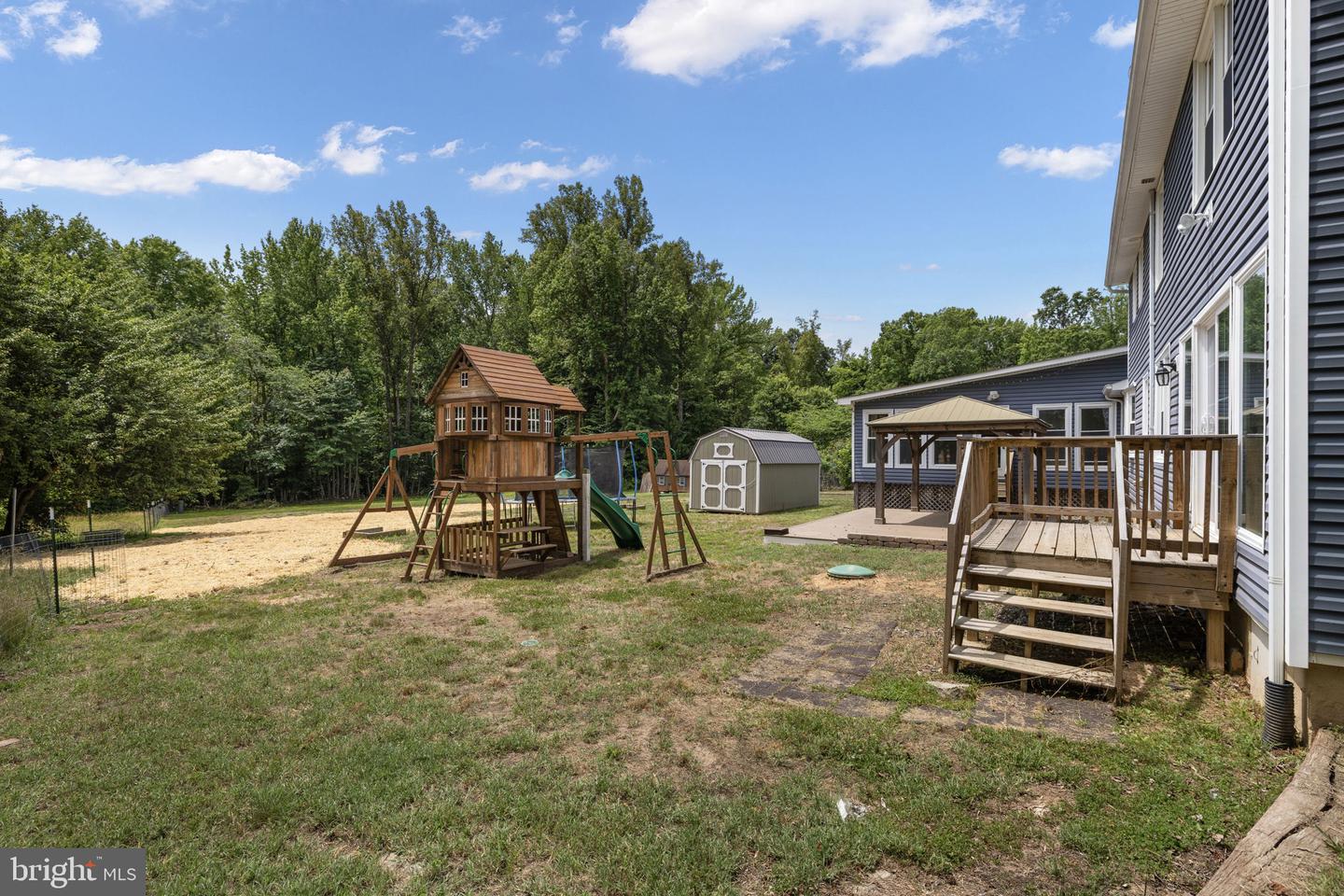 10329 Gordon Rd Property Photo 3