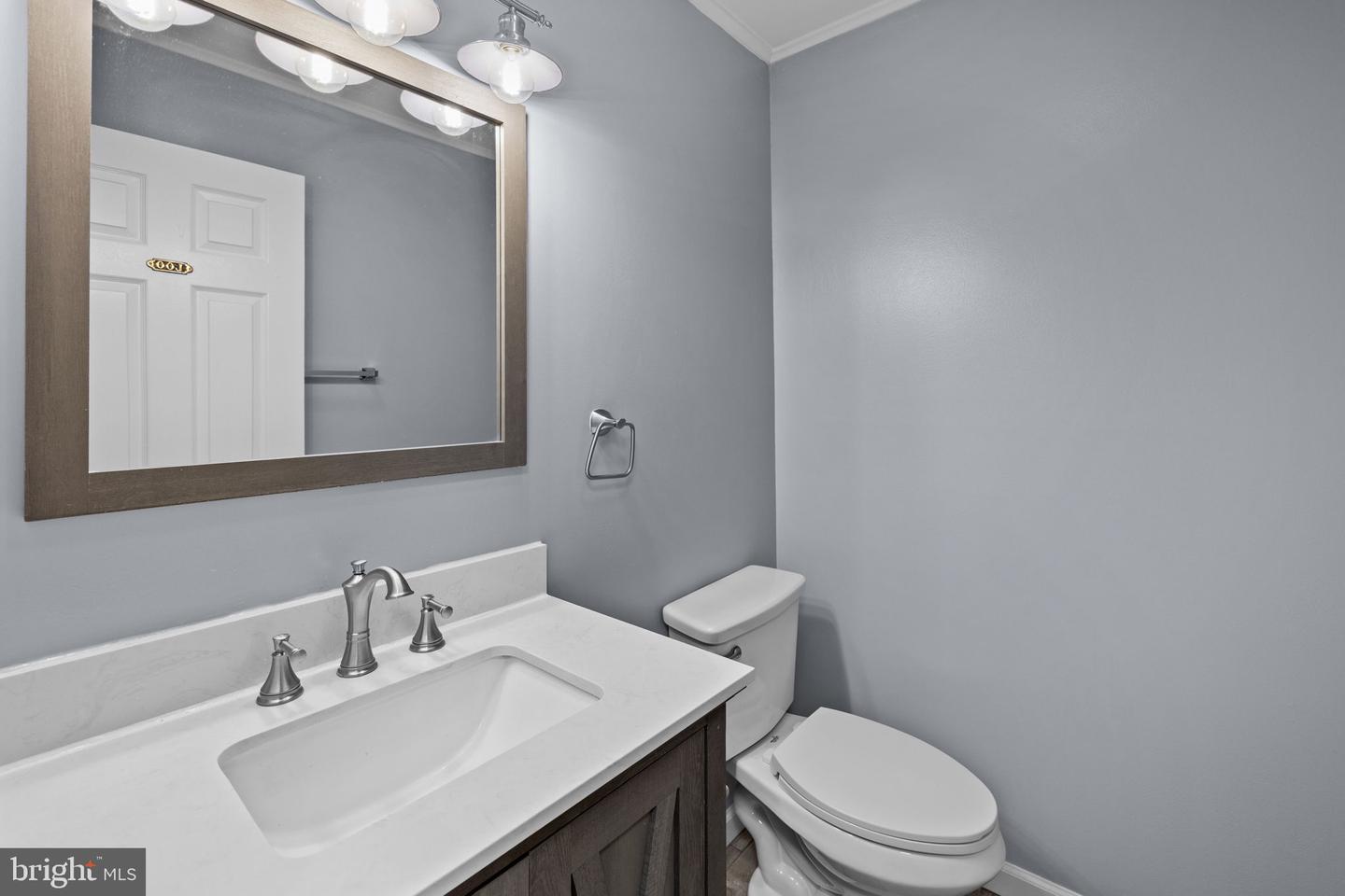 10329 Gordon Rd Property Photo 16