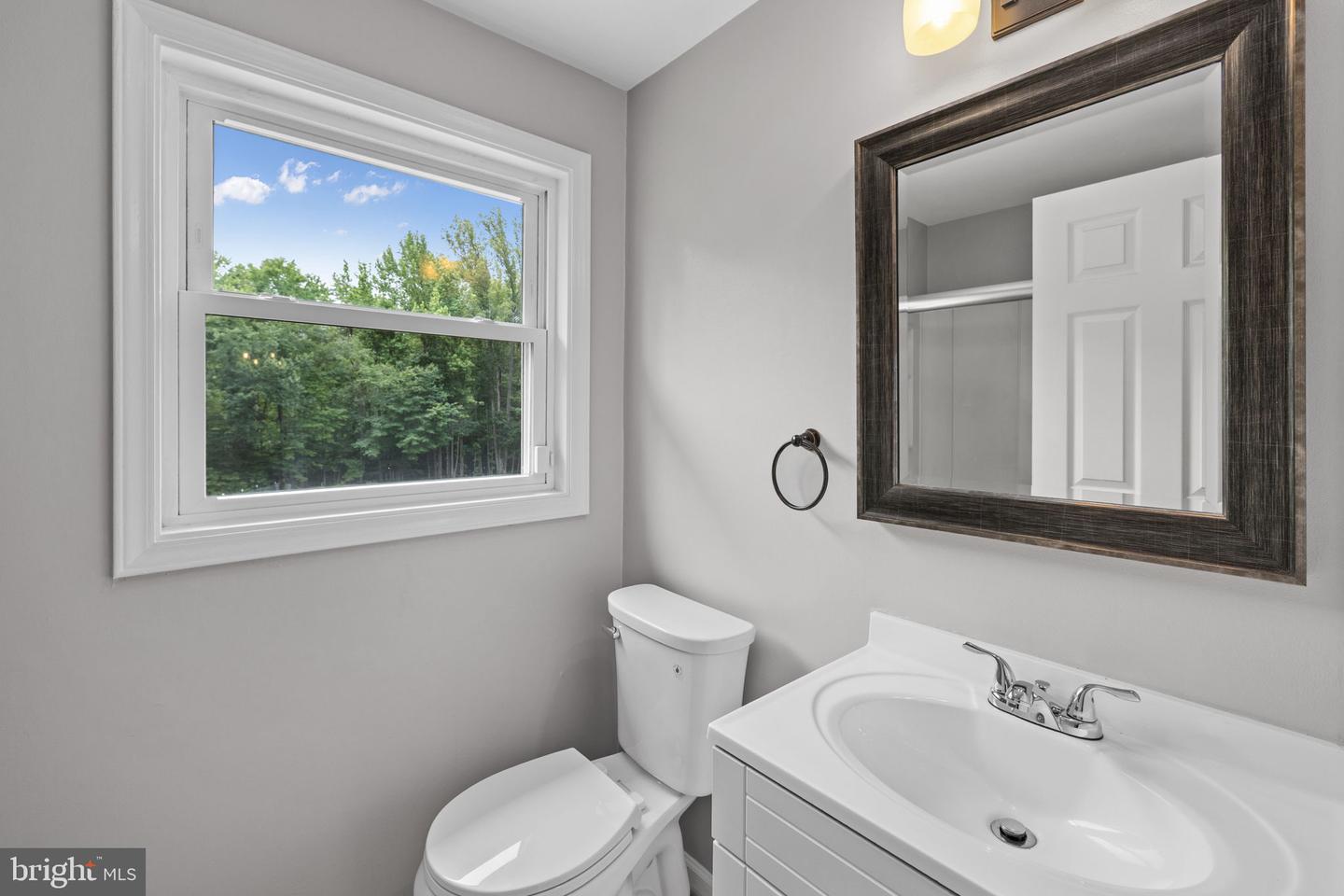 10329 Gordon Rd Property Photo 25