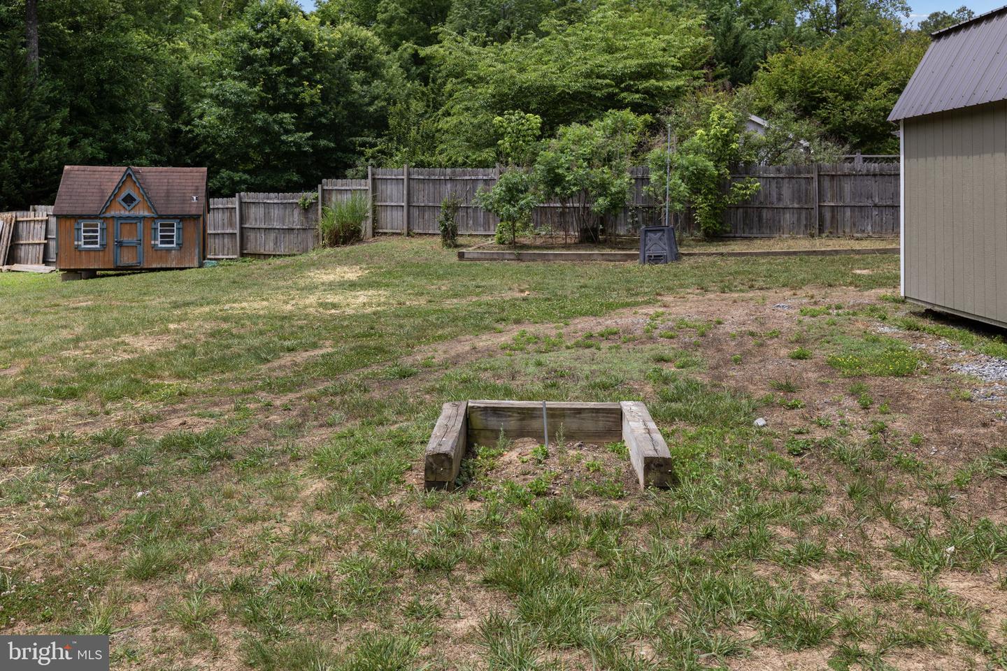 10329 Gordon Rd Property Photo 40