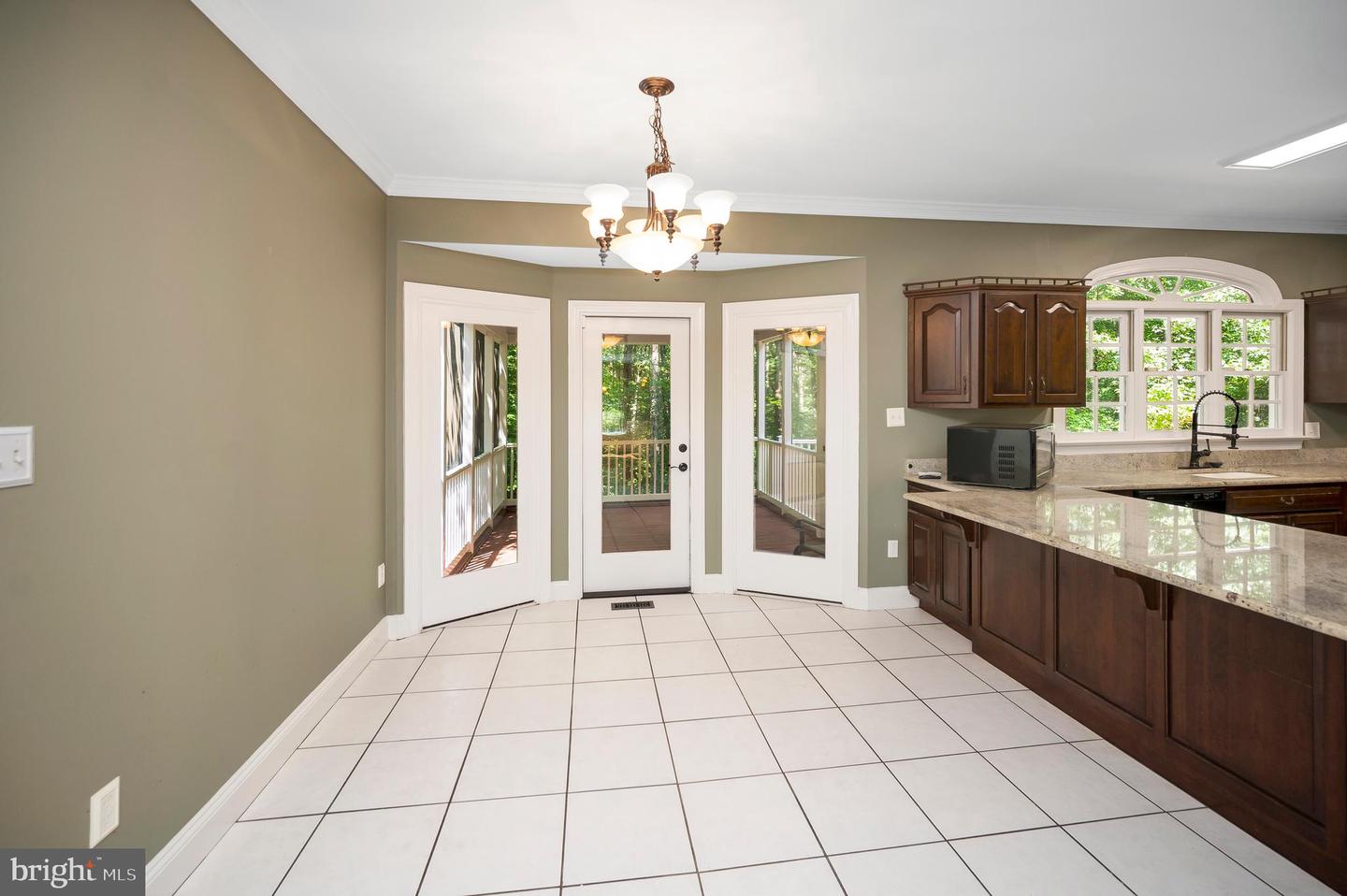 8609 Lee Jackson Property Photo 9
