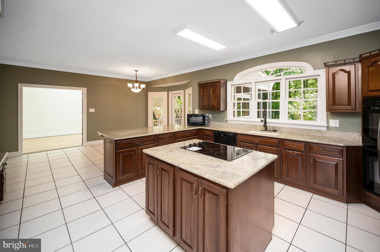 8609 Lee Jackson Property Photo 11