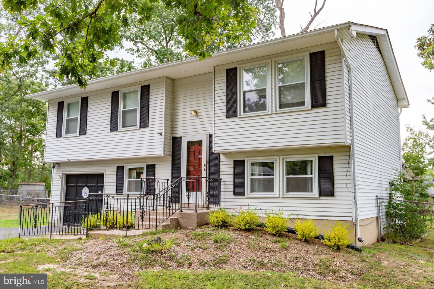 9 Edison Ct Property Photo 35