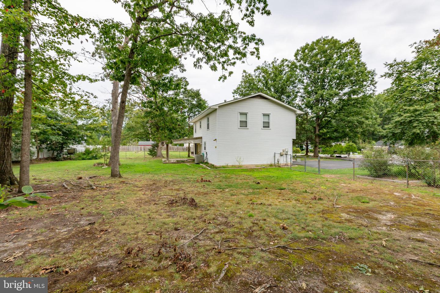 9 Edison Ct Property Photo 40