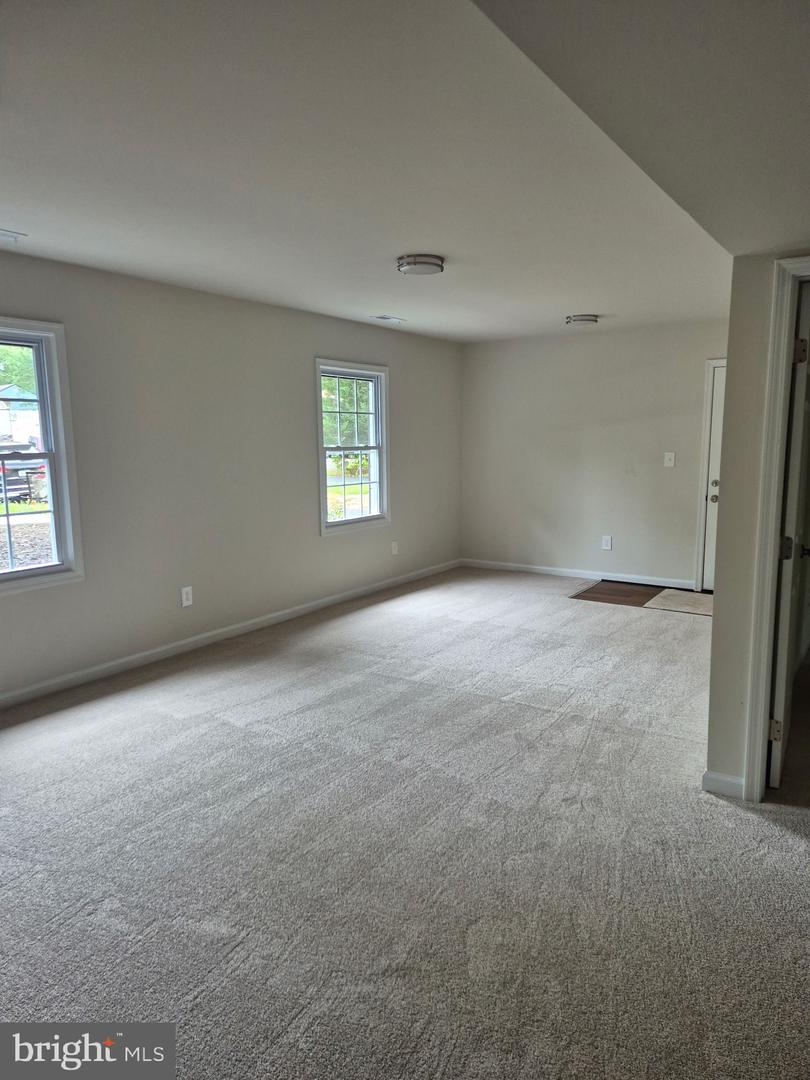 6702 Stansbury Ct Property Photo 17
