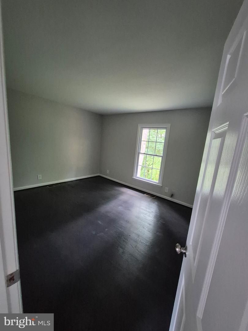 6702 Stansbury Ct Property Photo 18