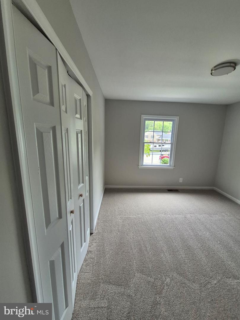 6702 Stansbury Ct Property Photo 19