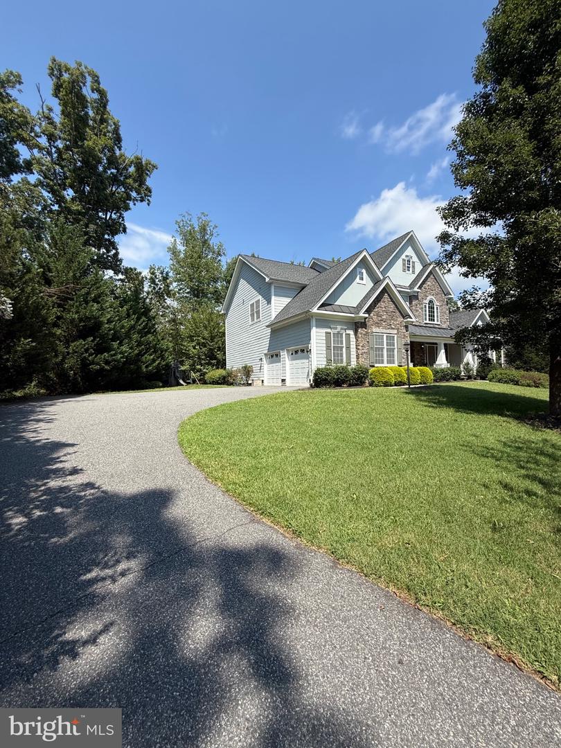 11621 Pine Hollow Ln Property Photo 43