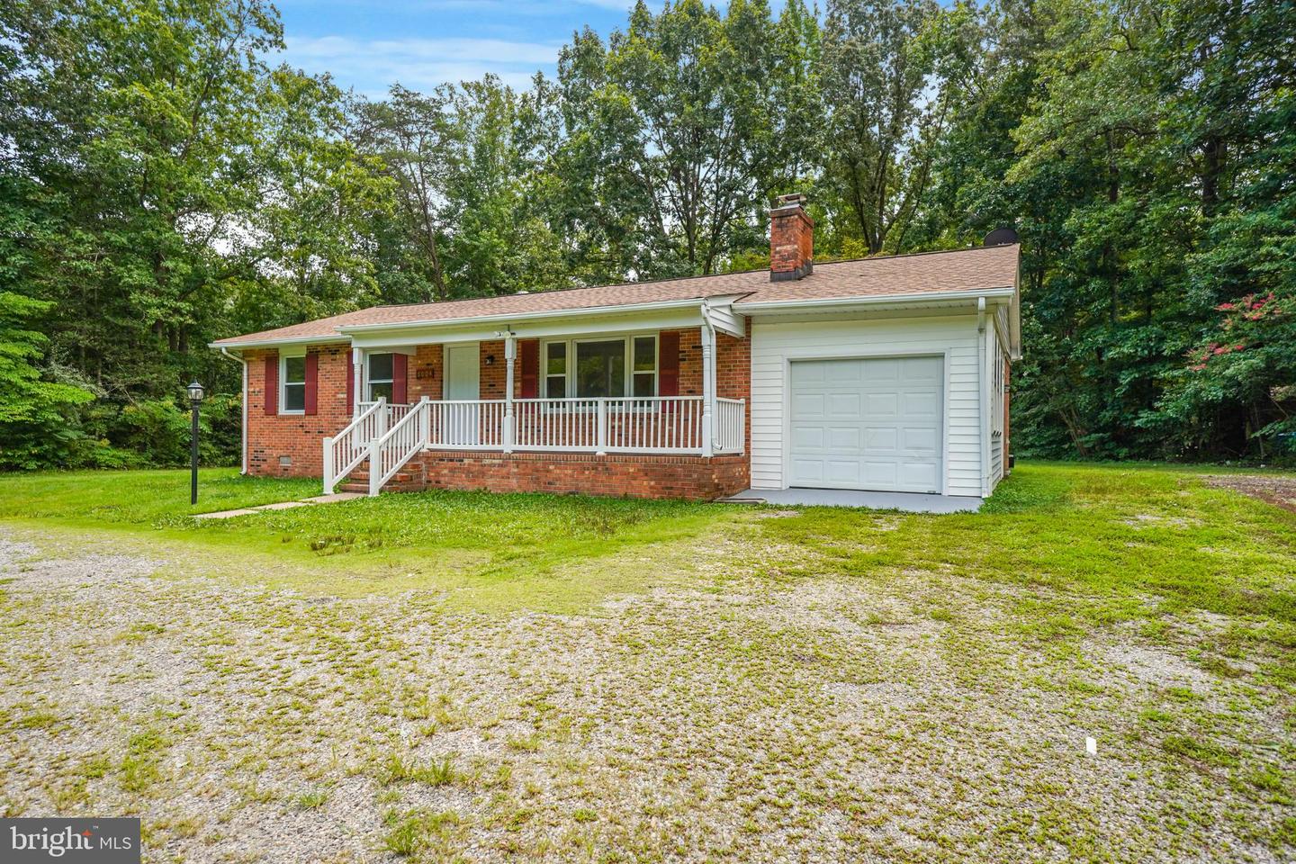 6004 MASSAPONAX CHURCH RD Property Photo 1