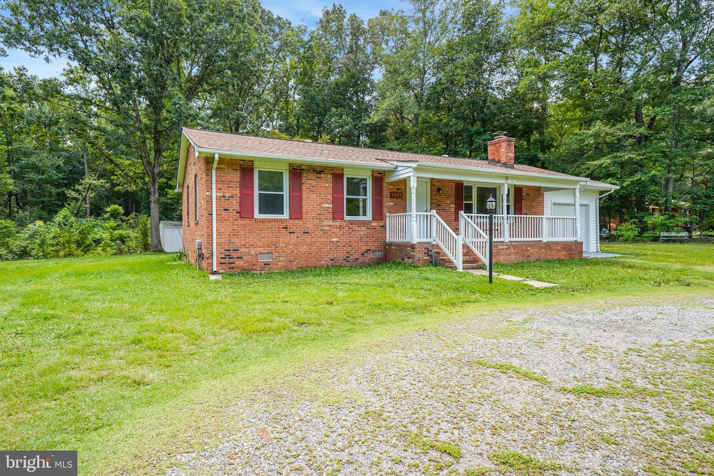 6004 Massaponax Church Rd Property Photo 3