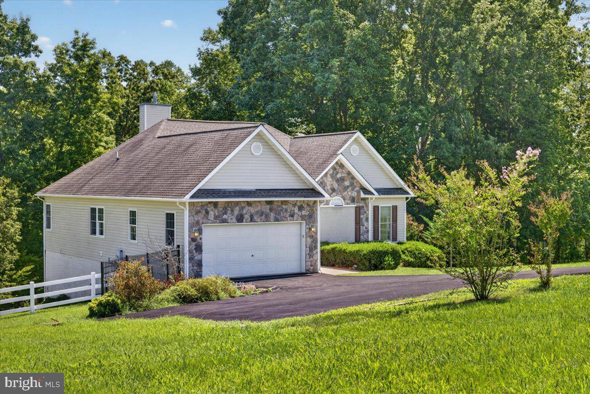 15501 Wynd Ct Property Photo 4