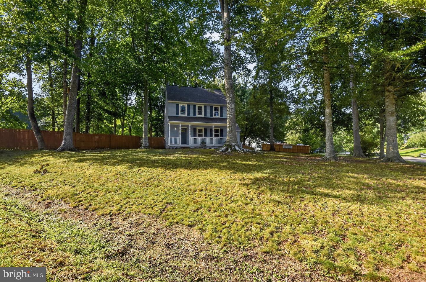 10211 Bayberry Ln Property Photo 2