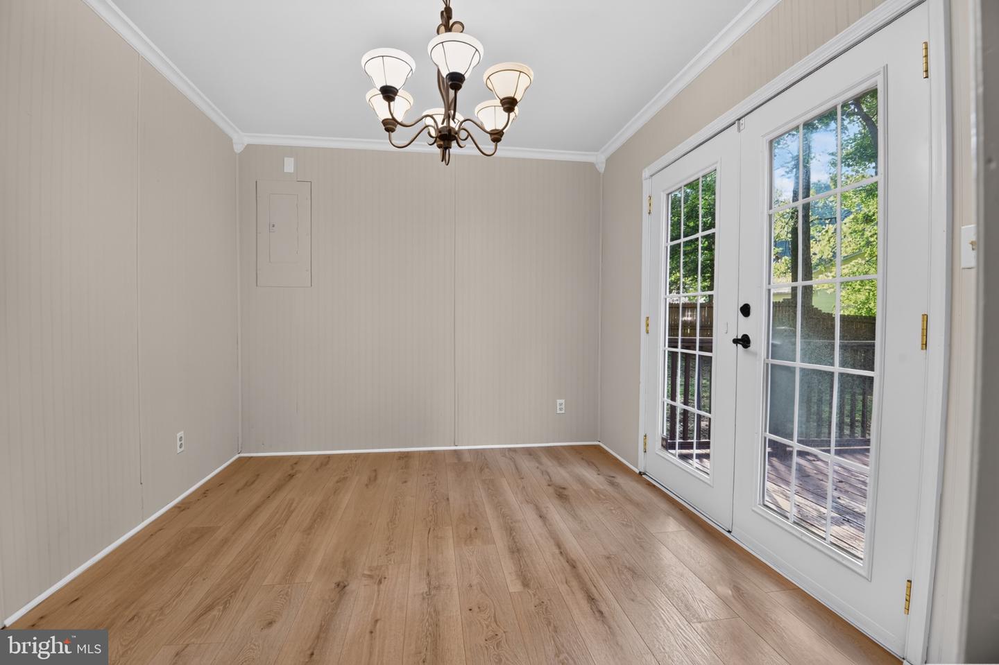 10211 Bayberry Ln Property Photo 6