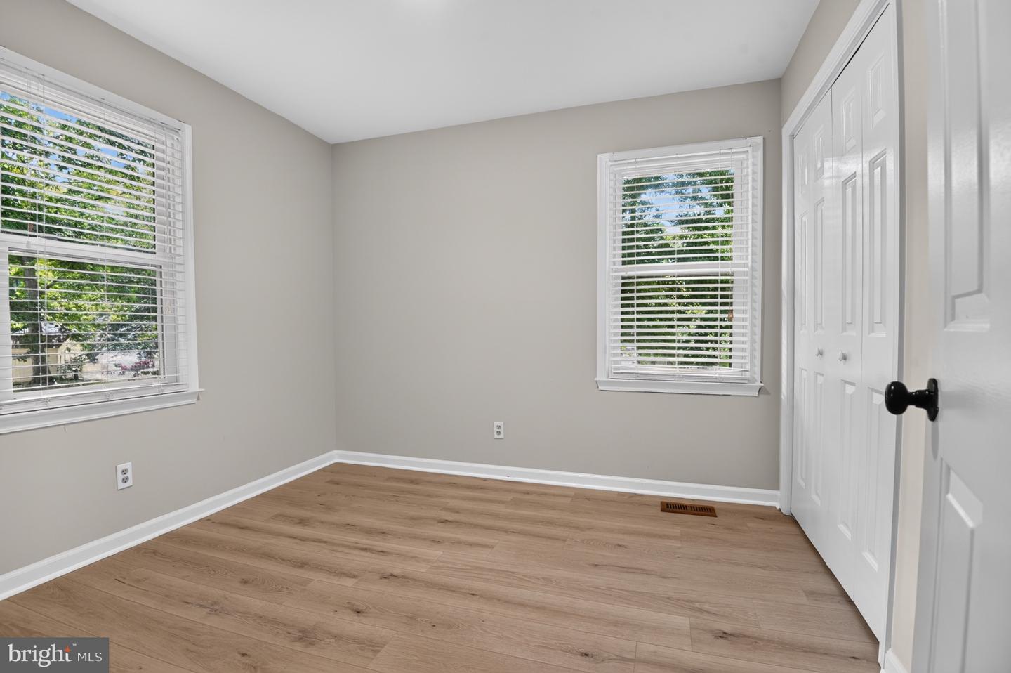 10211 Bayberry Ln Property Photo 10