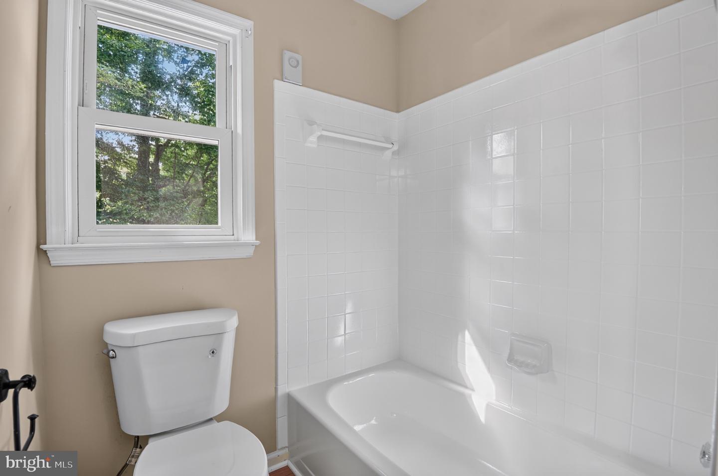10211 Bayberry Ln Property Photo 13