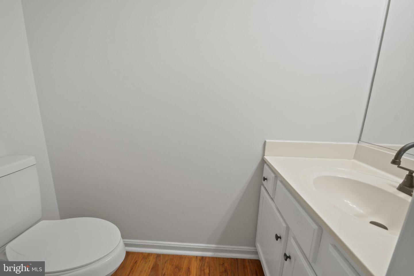 9947 Matti Hill Ct Property Photo 8