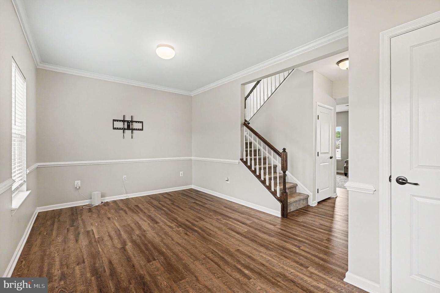 2527 Cornell Dr Property Photo 4