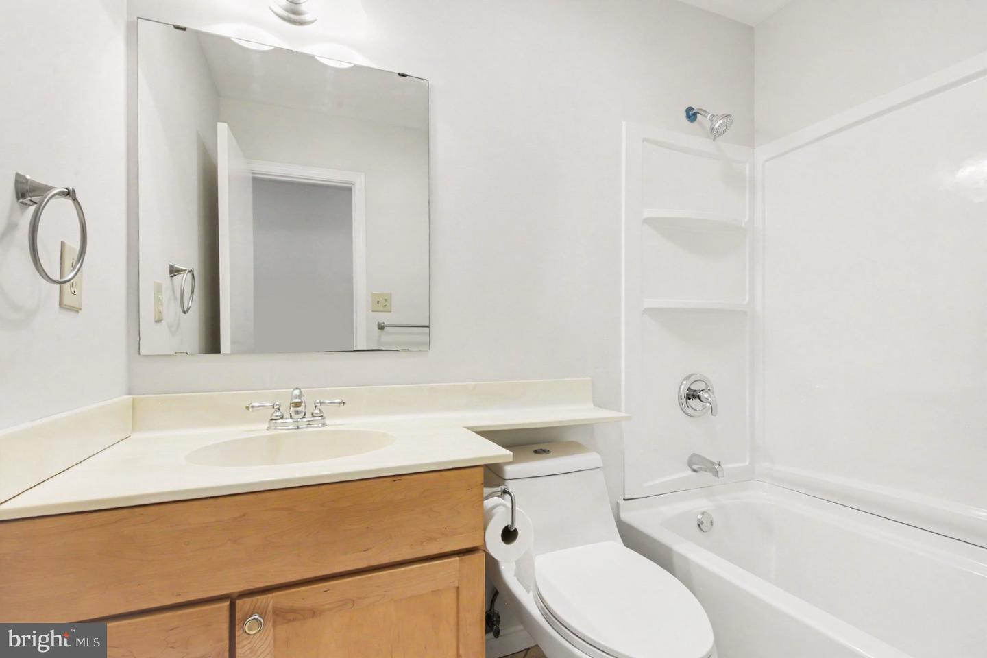 4601 Clay Ct Property Photo 21