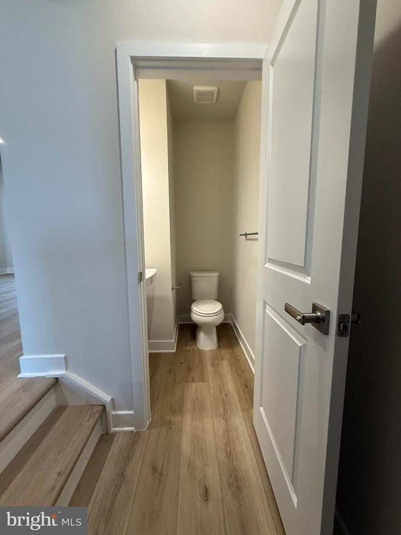 6932 Braxton Springs Way Property Photo 14
