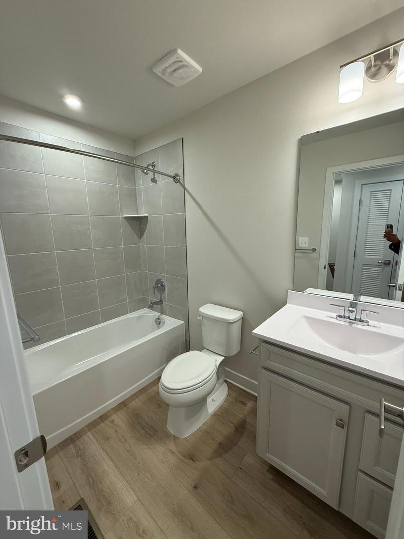 6932 Braxton Springs Way Property Photo 19