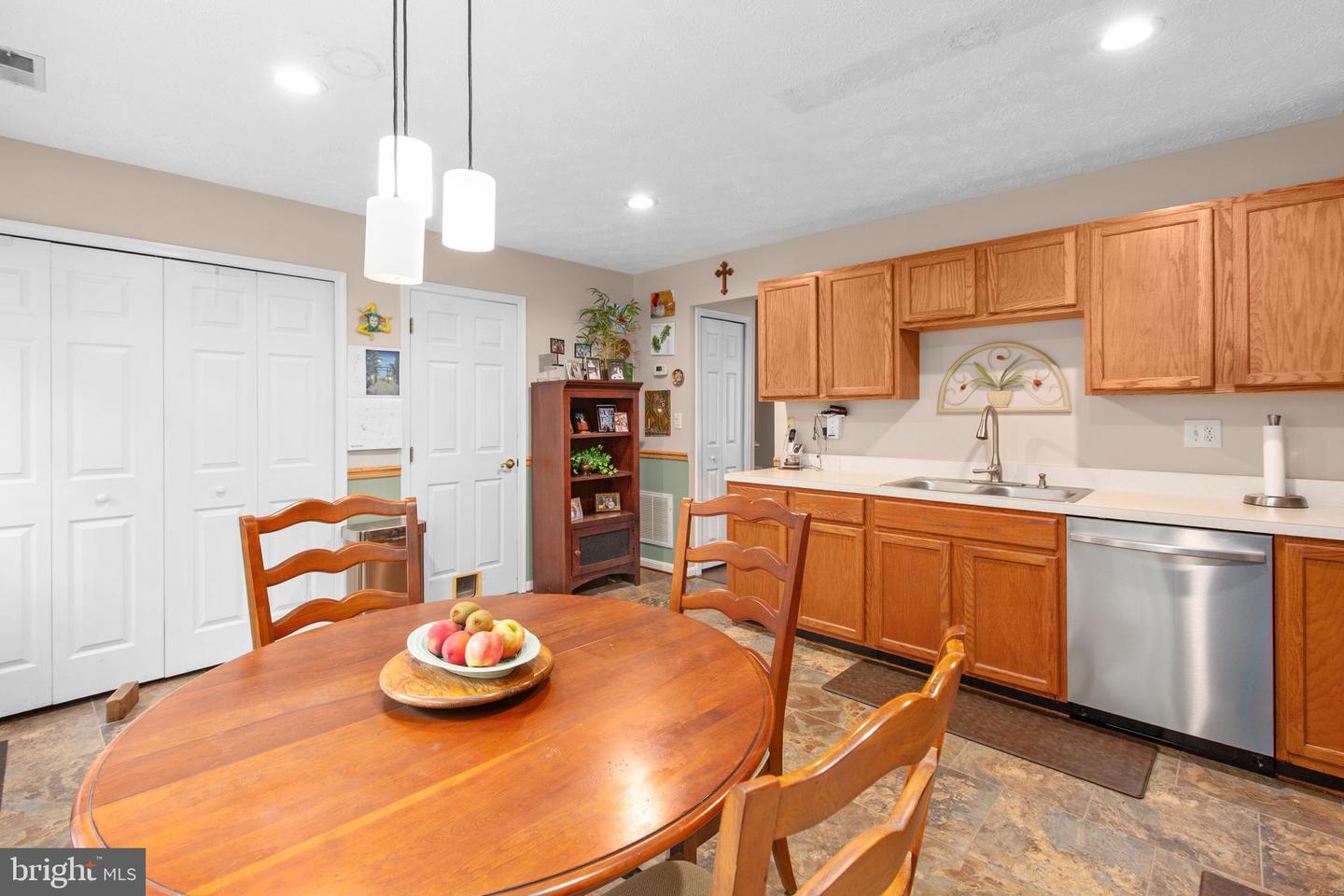 10600 Limburg Ct Property Photo 10