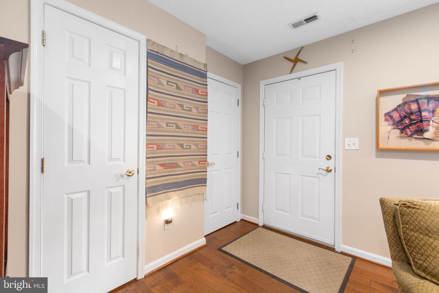 10600 Limburg Ct Property Photo 20