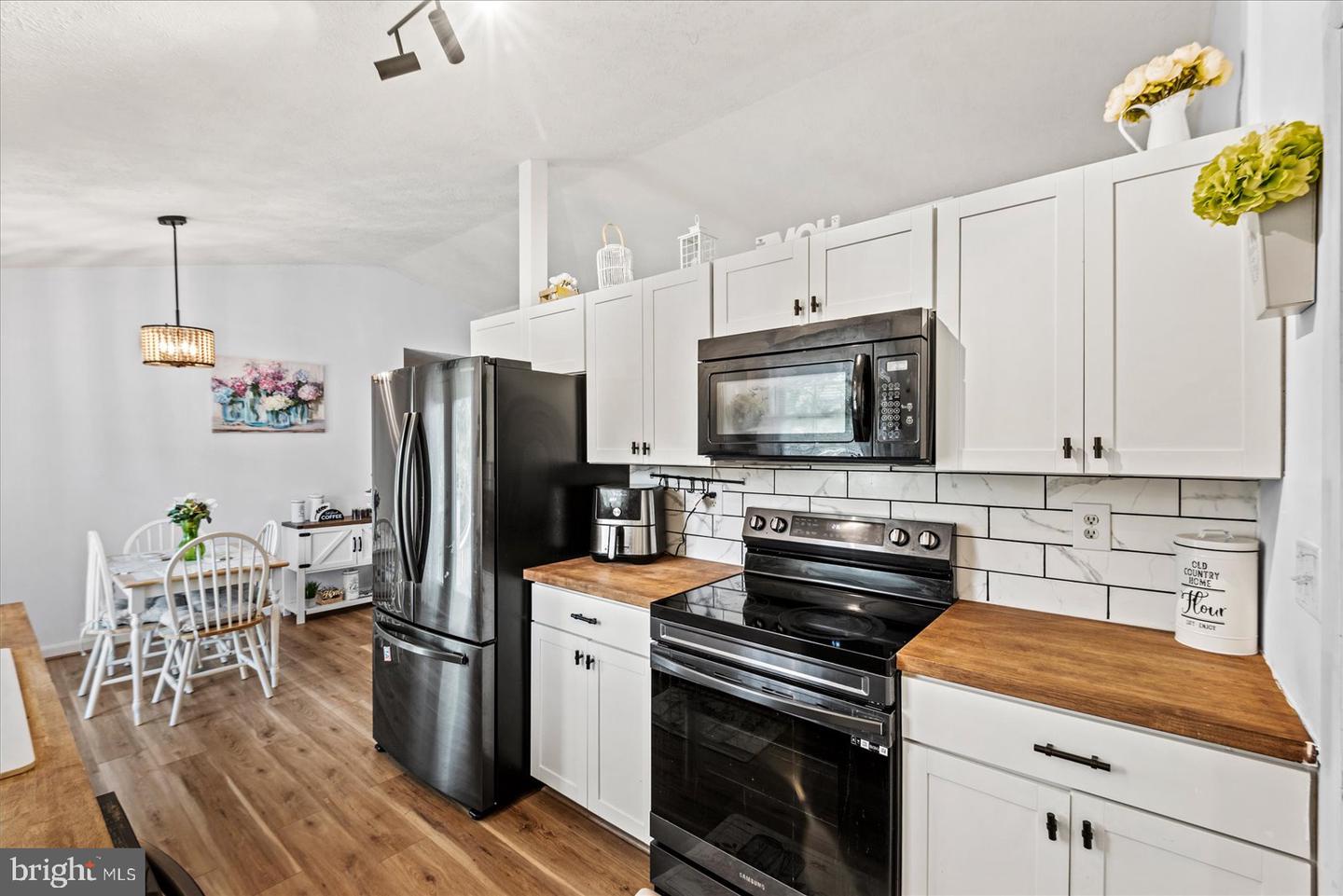 2421 Pittston Rd Property Photo 14