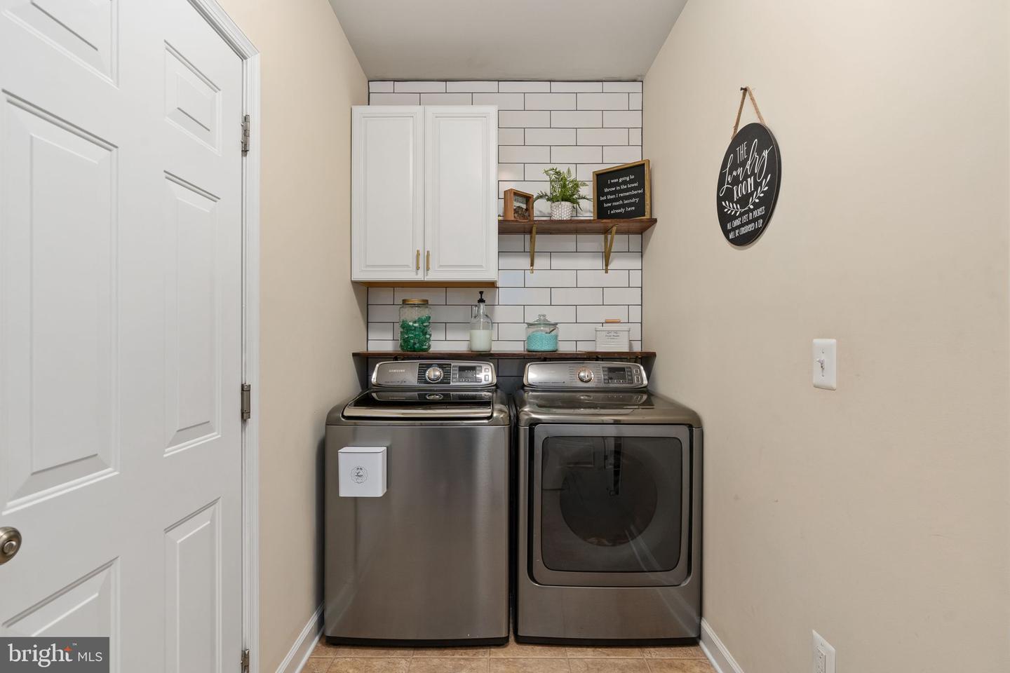 7615 Old Beckenham Ln Property Photo 48