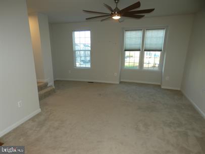 6304 Crittenden Ln Property Photo 4