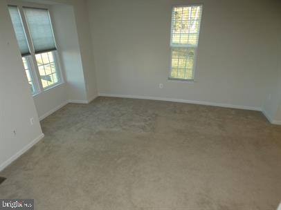 6304 Crittenden Ln Property Photo 6