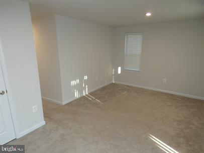 6304 Crittenden Ln Property Photo 18