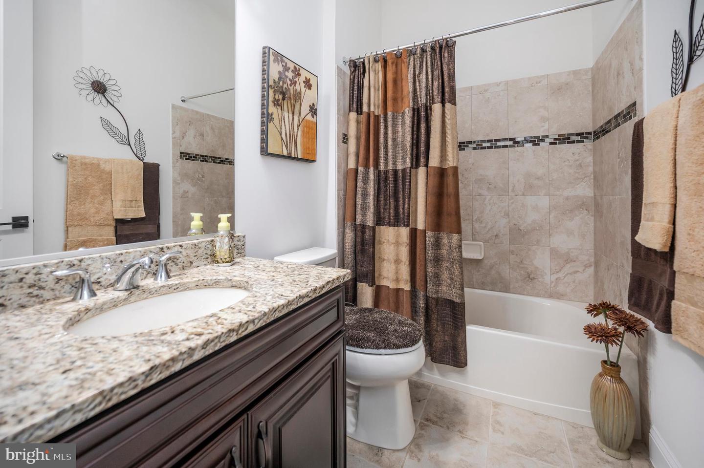 7822 General Wright Dr Property Photo 18