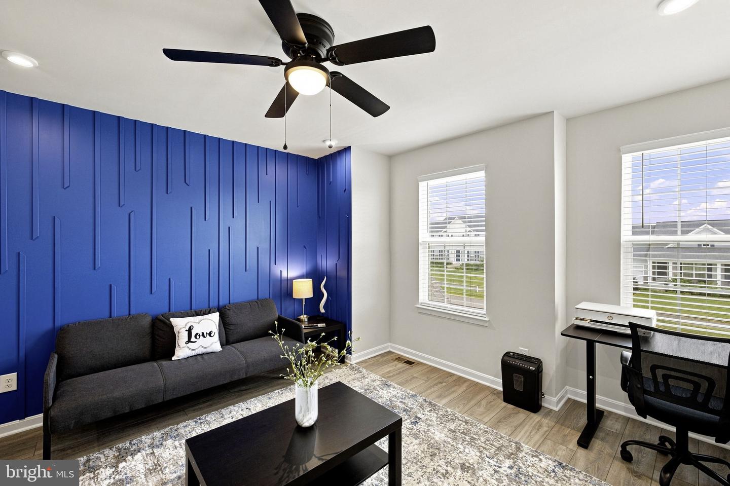10102 Premier St Property Photo 33