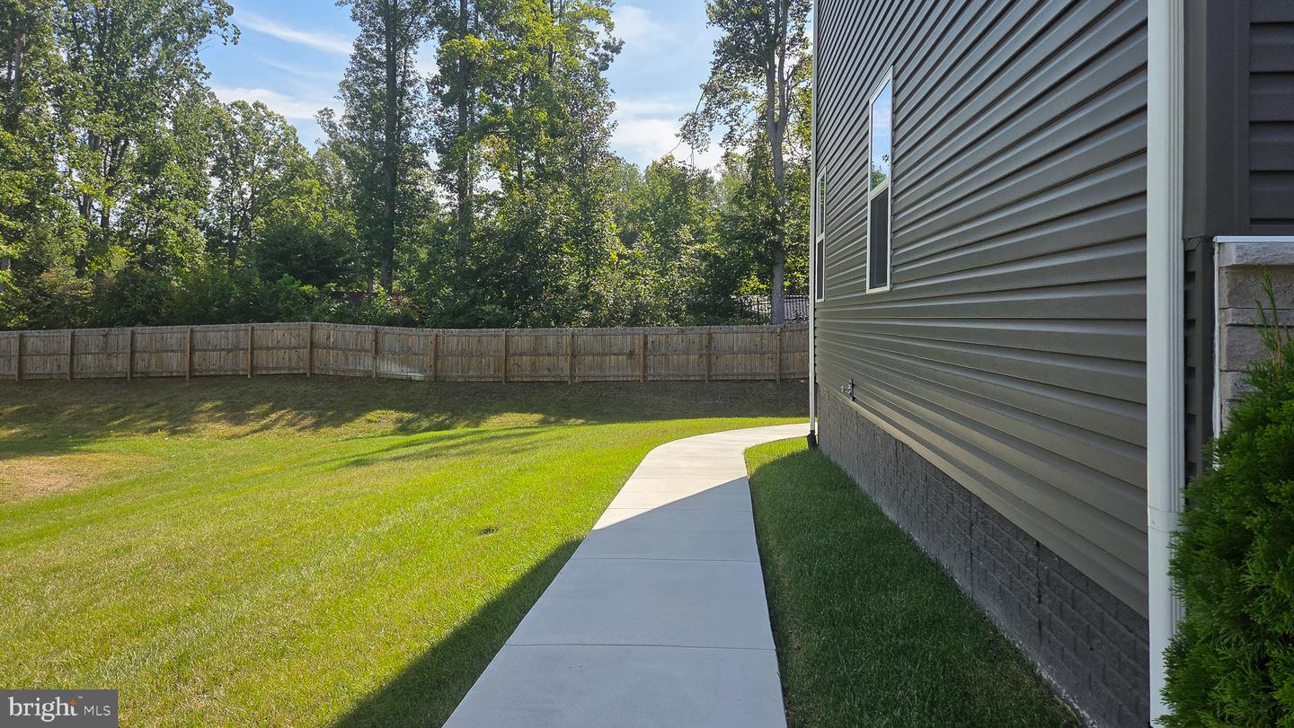 8703 Davis Ct #a Property Photo 18