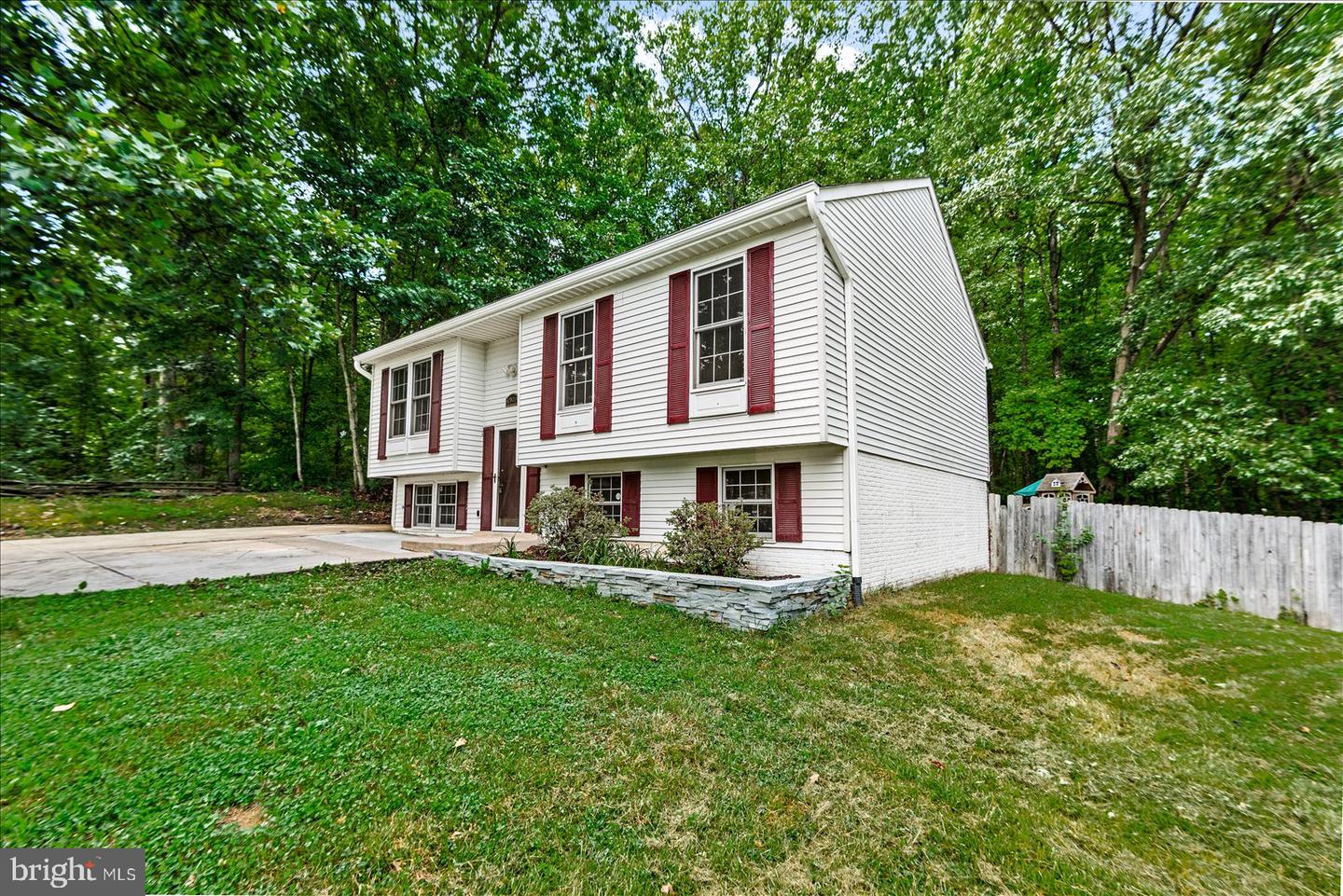 6922 Ridge Way Dr Property Photo 1