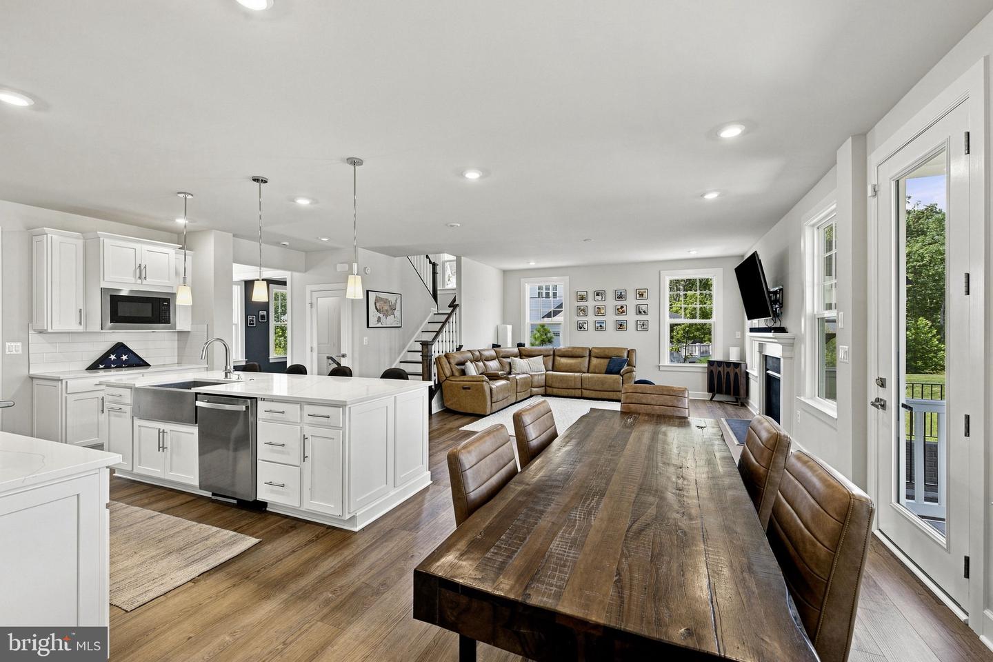 11107 Redlands Fld Property Photo 18