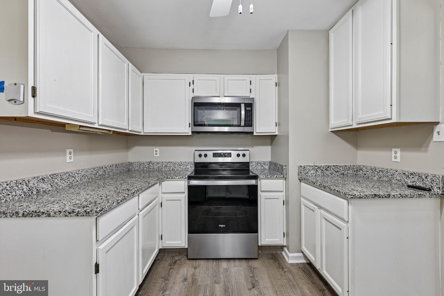 11811 Gordon Property Photo 2