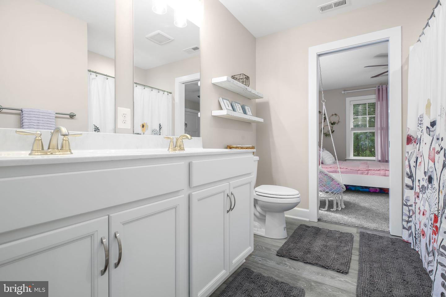 7117 Pullen Dr Property Photo 43