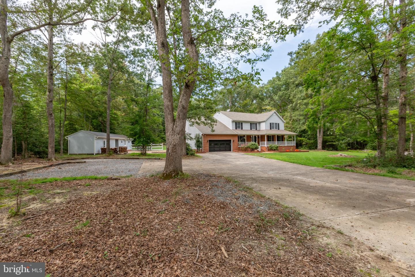 7705 River Rd Property Photo 1
