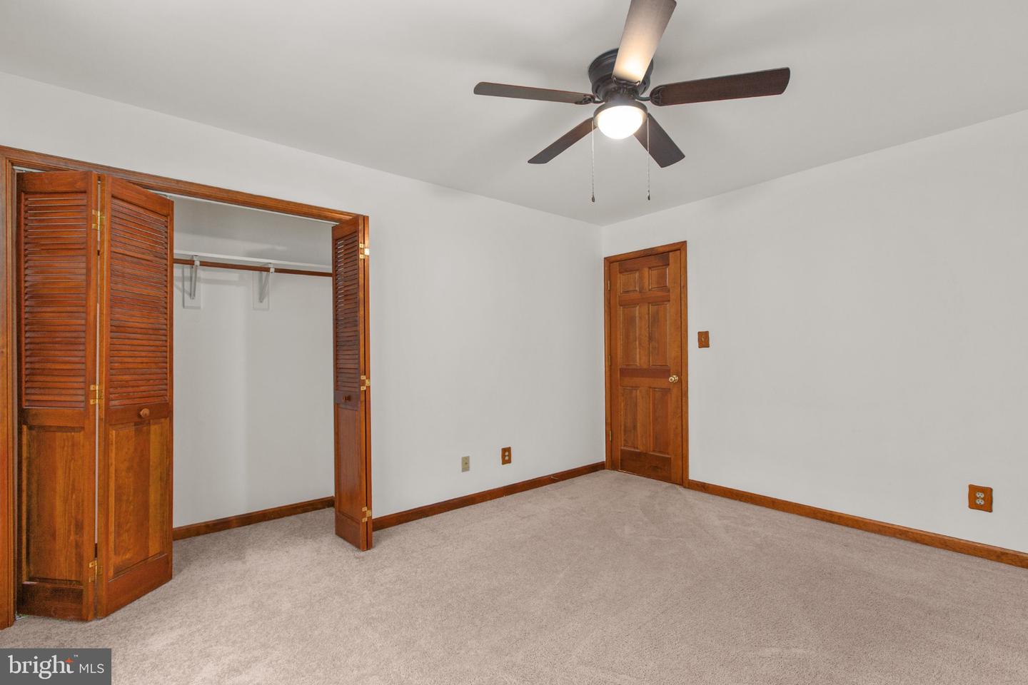 7705 River Rd Property Photo 41