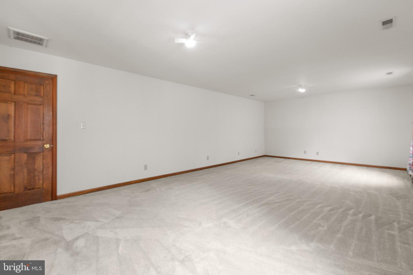 7705 River Rd Property Photo 44