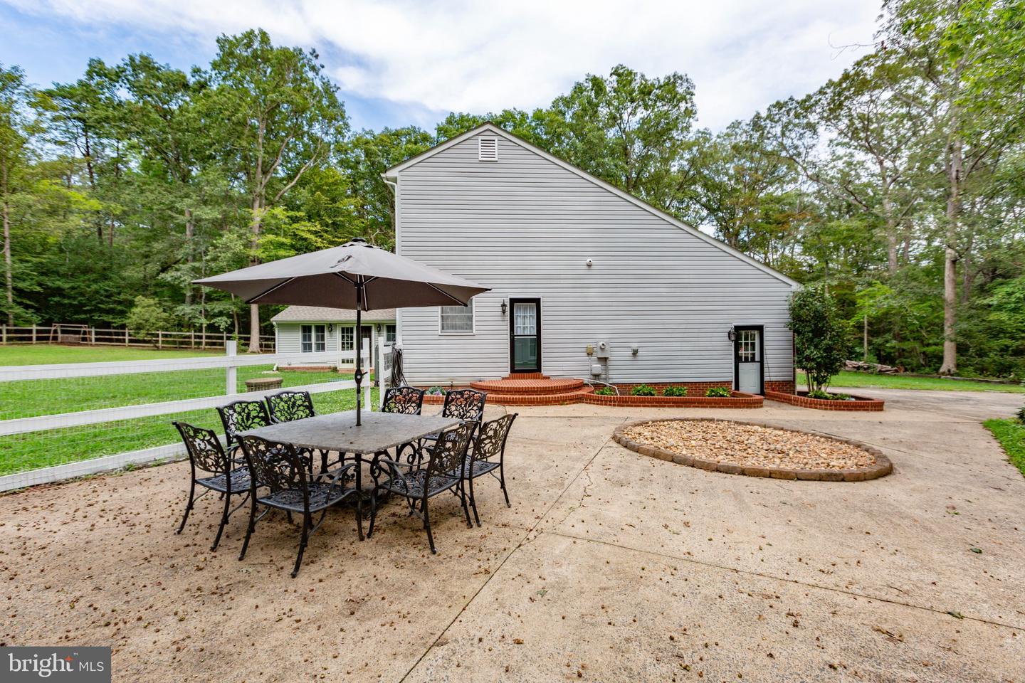 7705 River Rd Property Photo 52