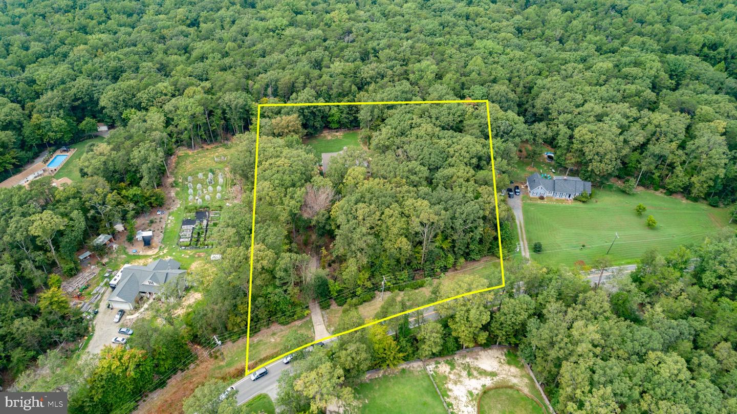 7705 River Rd Property Photo 61