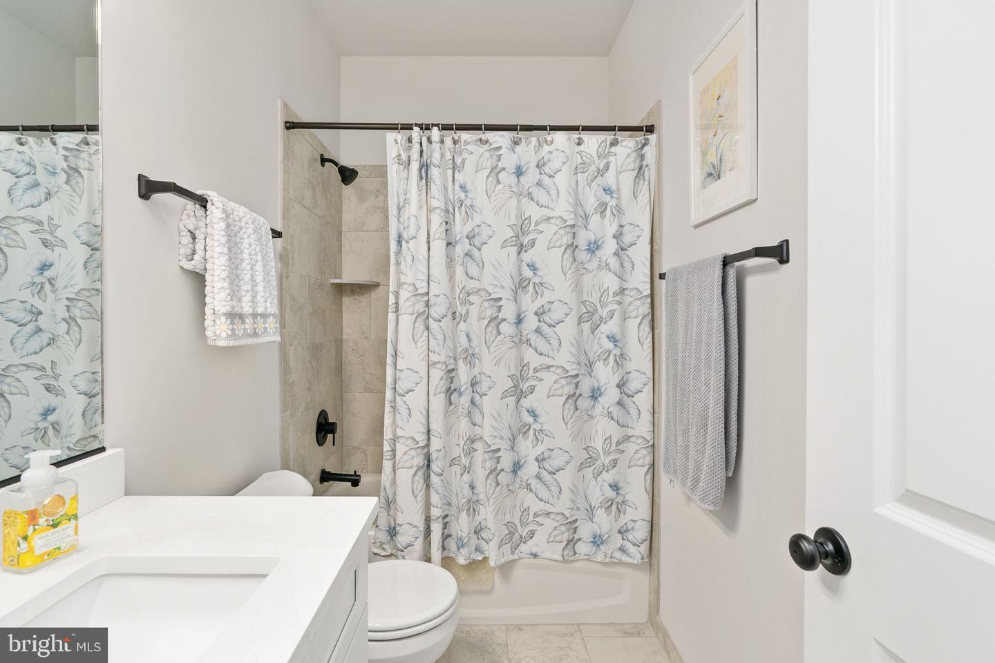 15318 Red Oak Ln Property Photo 33