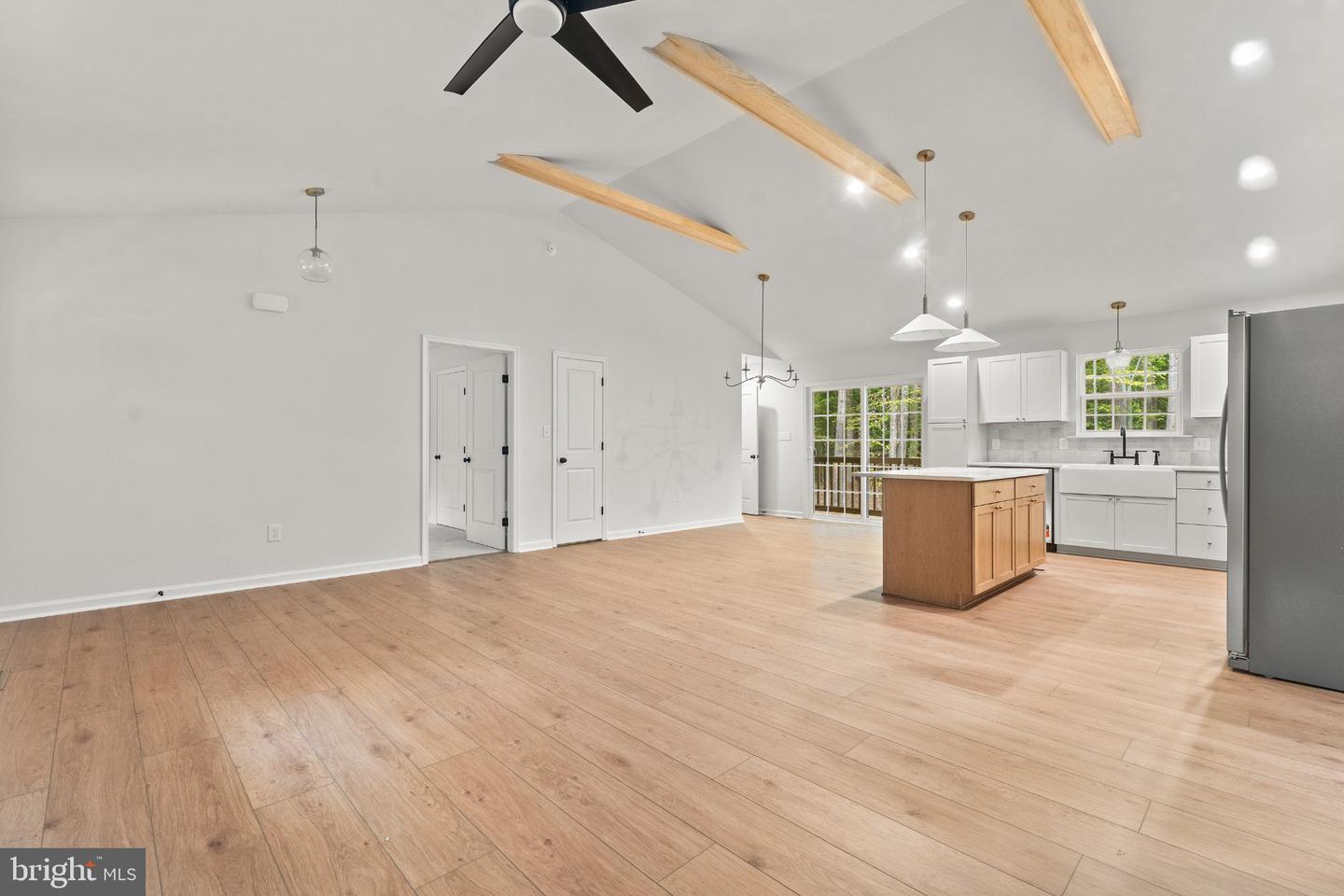 2803 Amy Dr Property Photo 6
