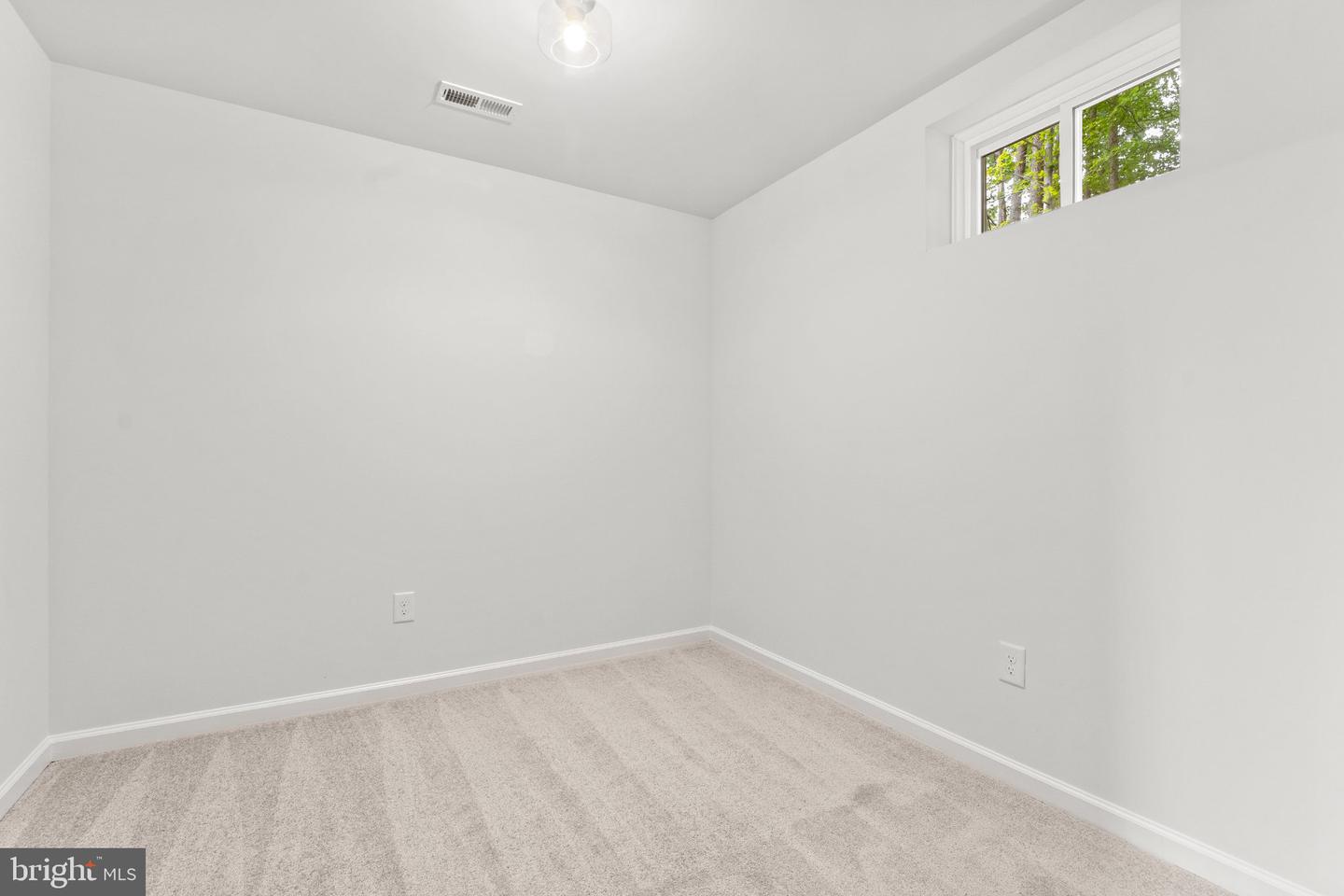 2803 Amy Dr Property Photo 32
