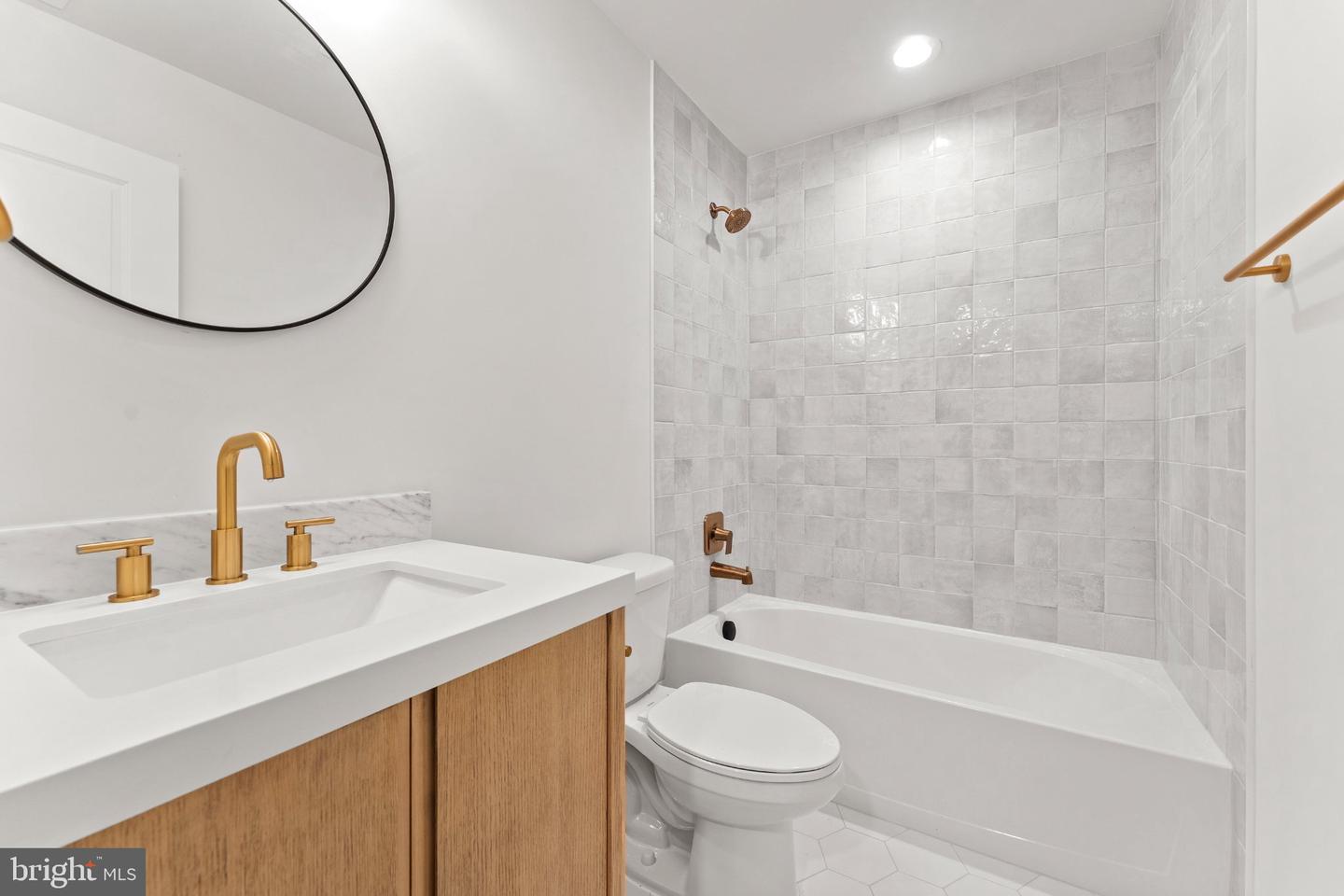 2803 Amy Dr Property Photo 33