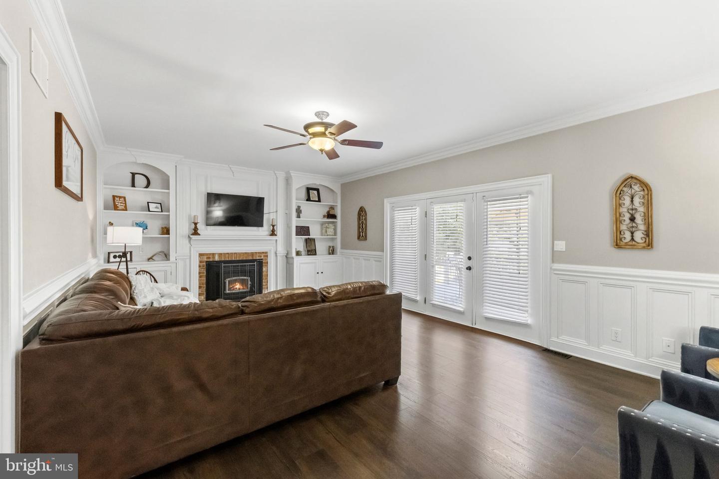 7001 Pebble Ln E Property Photo 25